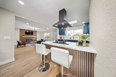 221 W Pearl Avenue, Stockton, CA 95207 - Photo 12