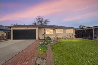 221 W Pearl Avenue, Stockton, CA 95207 - Photo 2