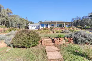 12655 Newell Pl, Grass Valley, CA 95949 - Photo 2