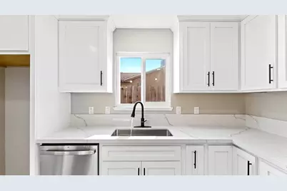 990 Shawnan Drive, Turlock, CA 95380 - Photo 16