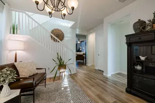 3201 Monument Dr, Roseville, CA 95747 - Photo 4