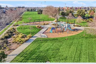 3201 Monument Drive, Roseville, CA 95747 - Photo 44