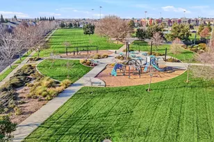 3201 Monument Dr, Roseville, CA 95747 - Photo 44