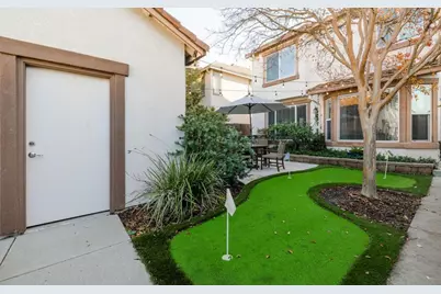 3201 Monument Drive, Roseville, CA 95747 - Photo 8