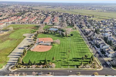 3201 Monument Drive, Roseville, CA 95747 - Photo 40