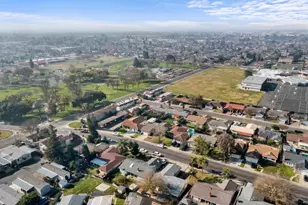 1821 Rose Ave, Ceres, CA 95307 - Photo 34