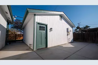 833 S Holly Drive, Lodi, CA 95240 - Photo 34