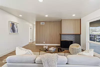 2462 Town Circle, Sacramento, CA 95821 - Photo 8