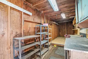 2043 Ellis St, Modesto, CA 95354 - Photo 42