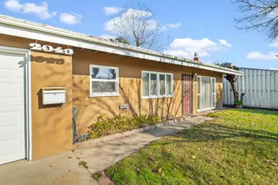 2043 Ellis St, Modesto, CA 95354 - Photo 4