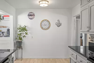3077 Bertis Drive, Sacramento, CA 95821 - Photo 20