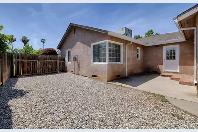 3077 Bertis Drive, Sacramento, CA 95821 - Photo 10