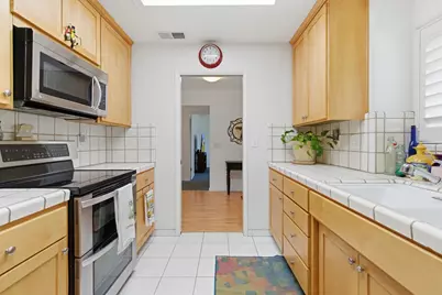 2926 Snowbrook Court, Stockton, CA 95219 - Photo 16