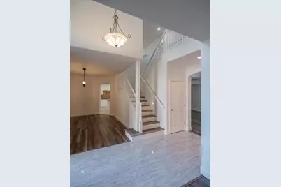 10208 Jenny Lynn Way, Elk Grove, CA 95757 - Photo 8