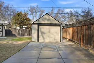 125 E 12th St, Tracy, CA 95376 - Photo 38