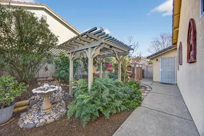 800 Magnolia Lane, Lincoln, CA 95648 - Photo 34