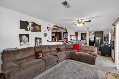 10649 Campana Way, Rancho Cordova, CA 95670 - Photo 16