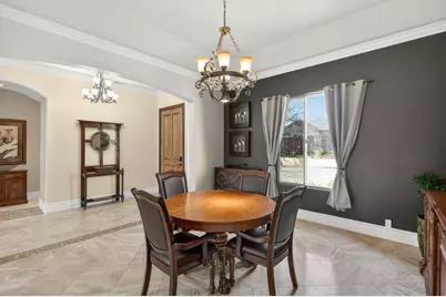 5830 Mariposa Avenue, Citrus Heights, CA 95610 - Photo 12