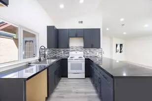 7017 Sprig Dr, Sacramento, CA 95842 - Photo 16
