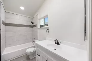 7017 Sprig Dr, Sacramento, CA 95842 - Photo 22