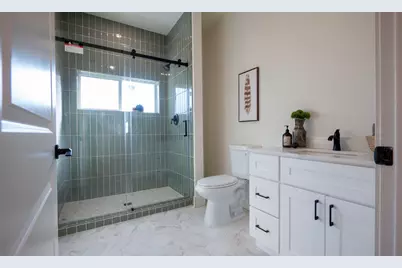 833 Holly Drive, Lodi, CA 95240 - Photo 38