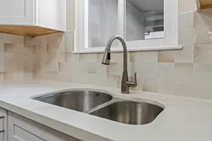 805 Tully Rd, Modesto, CA 95350 - Photo 8