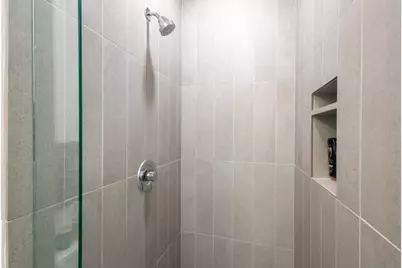 2419 Binnen Lane, Sacramento, CA 95818 - Photo 8