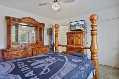 272 S Olive Avenue, Stockton, CA 95215 - Photo 16