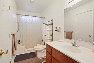 272 S Olive Ave, Stockton, CA 95215 - Photo 14