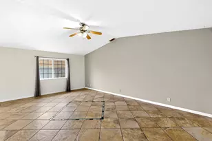 2405 NE Bucknell St, Turlock, CA 95382 - Photo 6