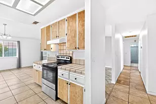 2405 NE Bucknell St, Turlock, CA 95382 - Photo 16