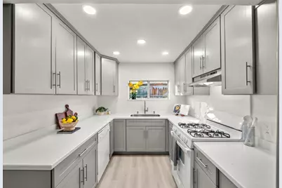 7922 35th Avenue, Sacramento, CA 95824 - Photo 16