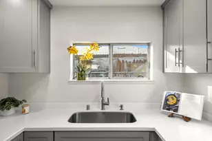 7922 35th Ave, Sacramento, CA 95824 - Photo 18