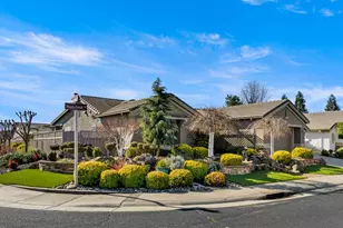 403 Poppyfield Ct, Lincoln, CA 95648 - Photo 2