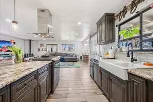 10585 Joeger Rd, Auburn, CA 95602 - Photo 12