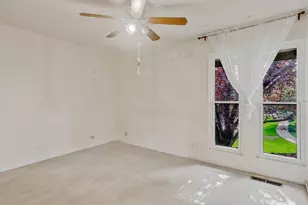 506 Roundtree Ct, Sacramento, CA 95831 - Photo 26