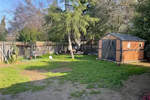 2365 Lloyd Ln, Sacramento, CA 95825 - Photo 12