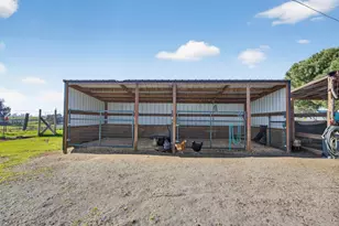 11490 N Arno Rd, Galt, CA 95632 - Photo 14