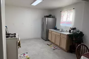 3636 27th Ave, Sacramento, CA 95820 - Photo 2