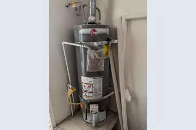 3636 27th Avenue, Sacramento, CA 95820 - Photo 28