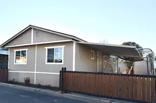 Loma Rio Ln, North Highlands, CA 95660 - Photo 2