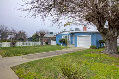 1251 W 9th Street, Merced, CA 95341 - Photo 2