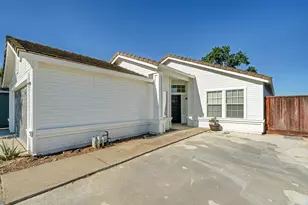 8438 Cold Water Ct, Elk Grove, CA 95624 - Photo 34