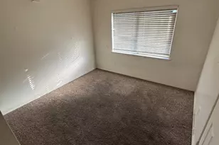 6039 36th Ave, Sacramento, CA 95824 - Photo 8