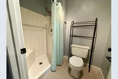 1720 Plaza De San Joaquin, Modesto, CA 95350 - Photo 4