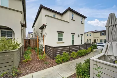 3260 Ronald Reagan Way, Sacramento, CA 95818 - Photo 54