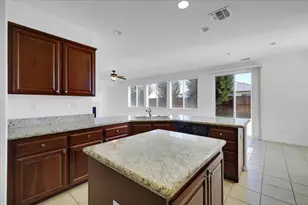 3813 Arcano, Olivehurst, CA 95961 - Photo 12