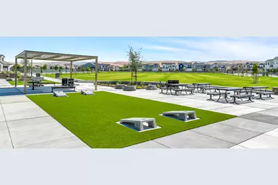 2305 Augusta Avenue, Tracy, CA 95377 - Photo 90