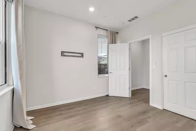 10501 Tavoras Court, Elk Grove, CA 95757 - Photo 18