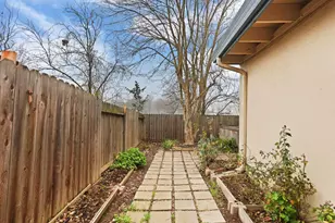 2352 Bridlewood Dr, Rancho Cordova, CA 95670 - Photo 28